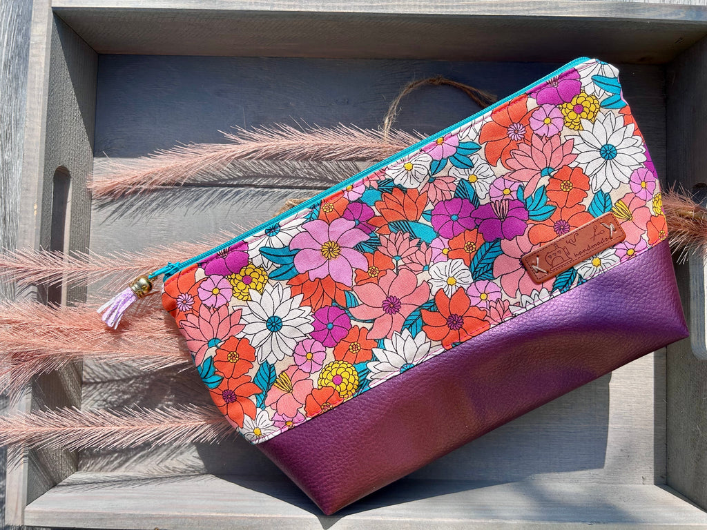 Kosmetiktasche "Retro Bloom"