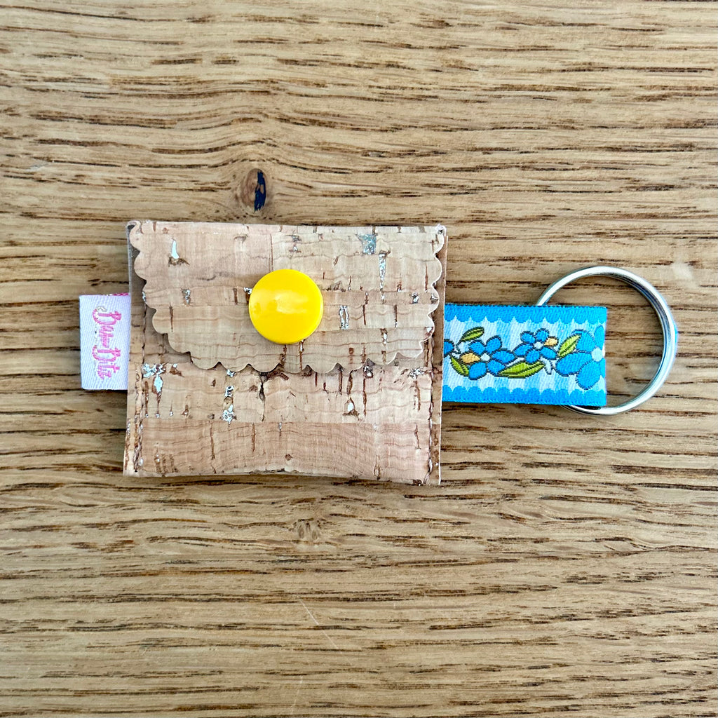 Praktisches Schlüssel-Täschchen mit Einkaufschip