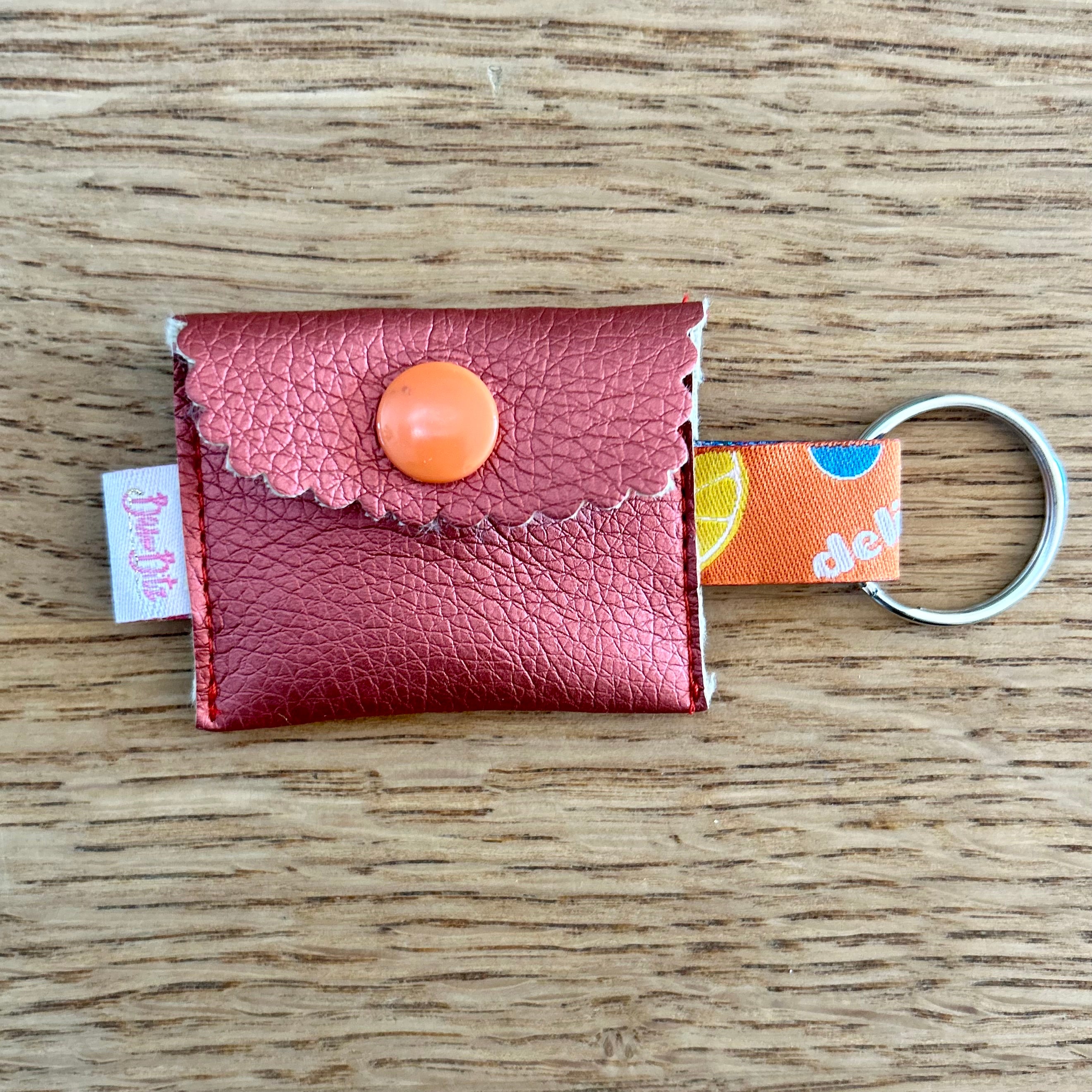 Praktisches Schlüssel-Täschchen mit Einkaufschip