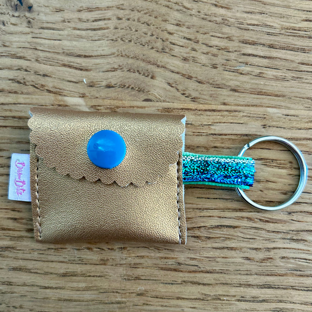 Praktisches Schlüssel-Täschchen mit Einkaufschip