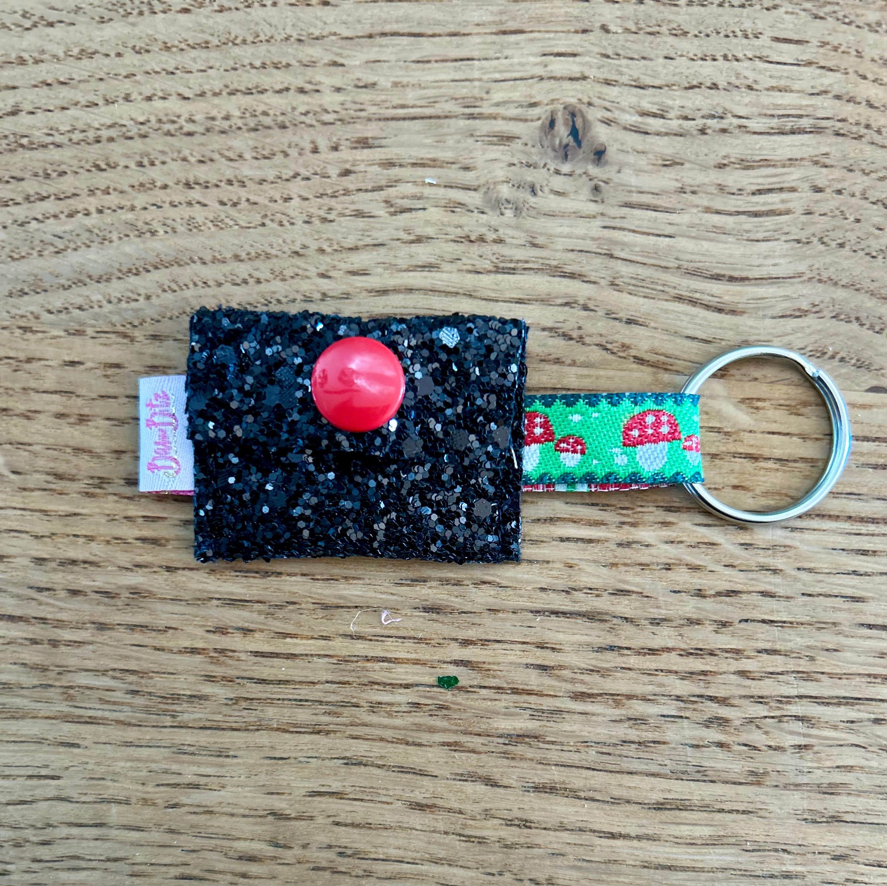 Praktisches Schlüssel-Täschchen mit Einkaufschip