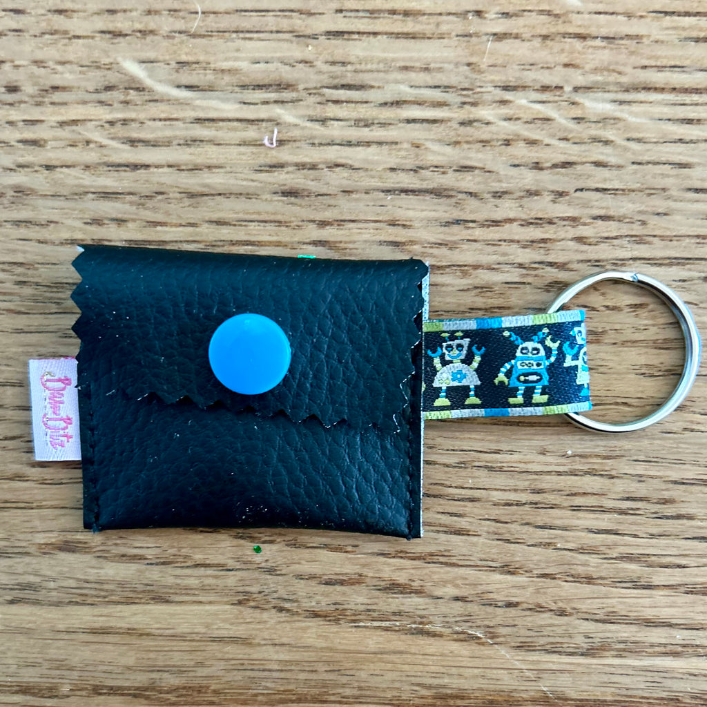 Praktisches Schlüssel-Täschchen mit Einkaufschip