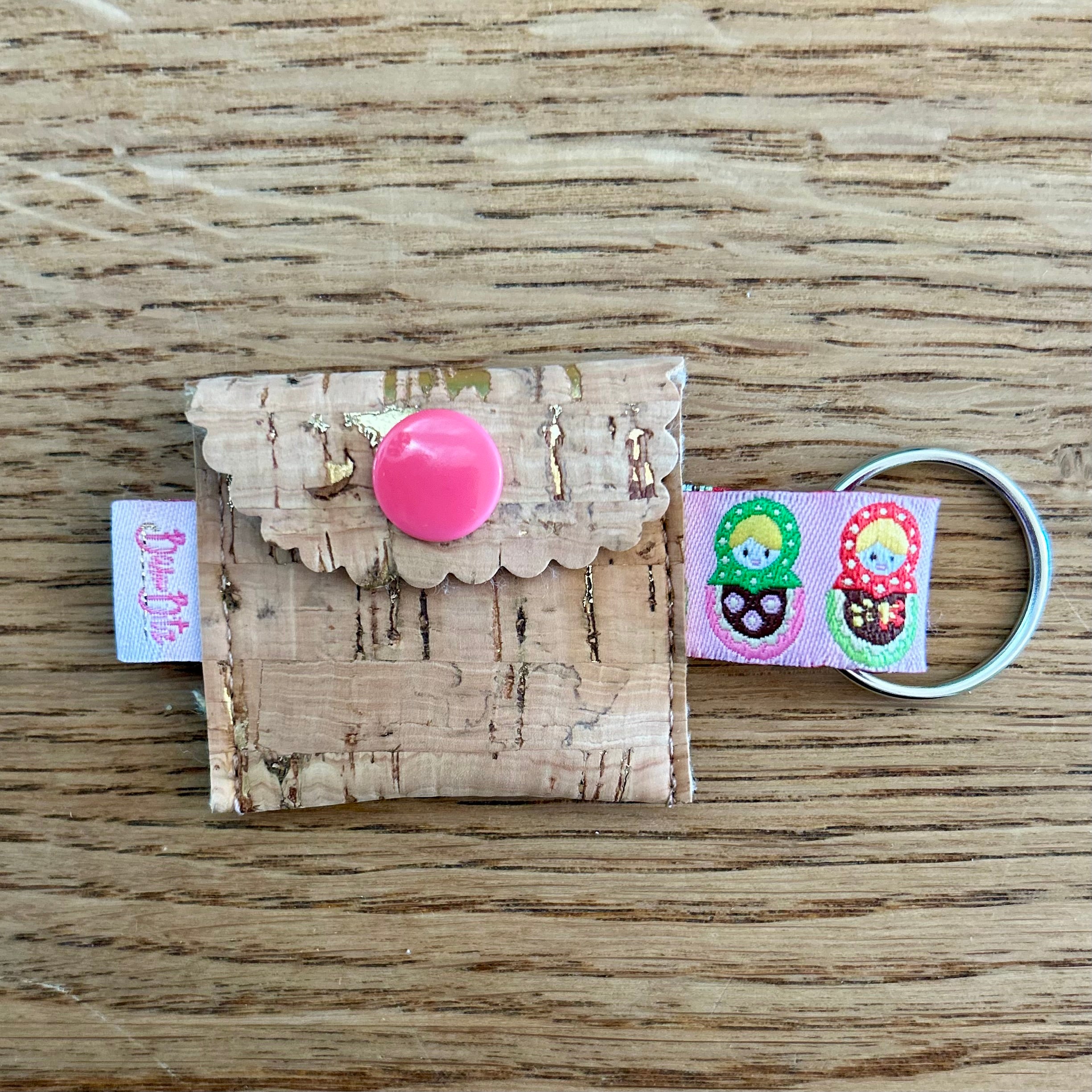 Praktisches Schlüssel-Täschchen mit Einkaufschip