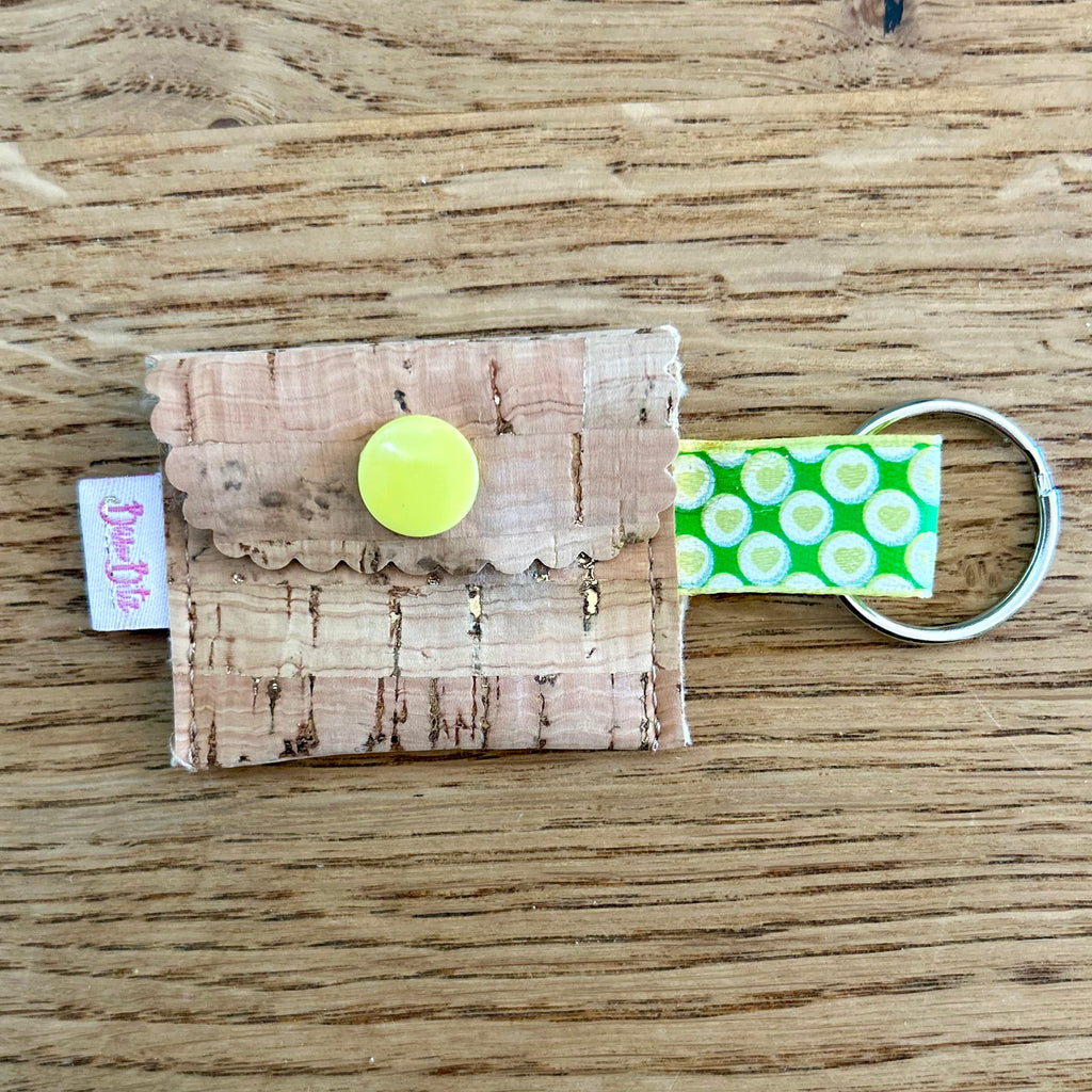 Praktisches Schlüssel-Täschchen mit Einkaufschip