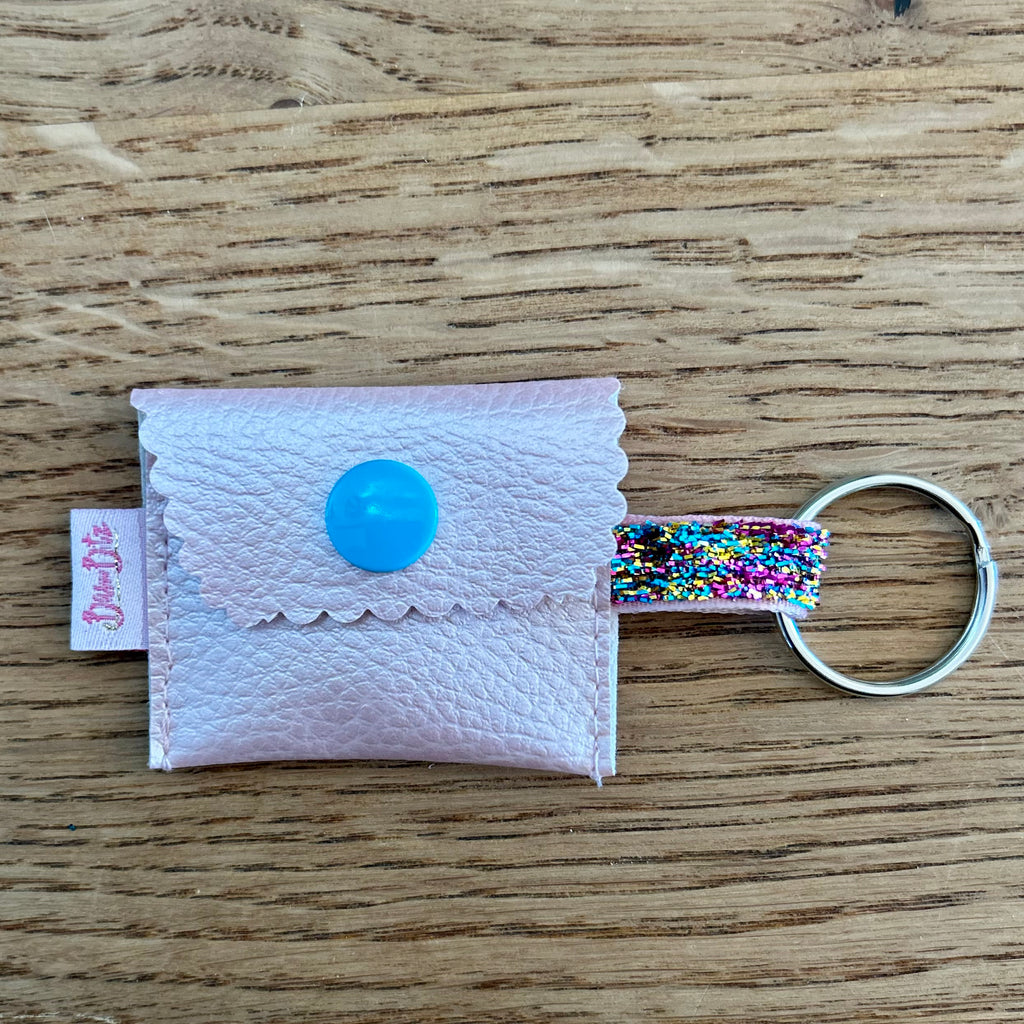 Praktisches Schlüssel-Täschchen mit Einkaufschip