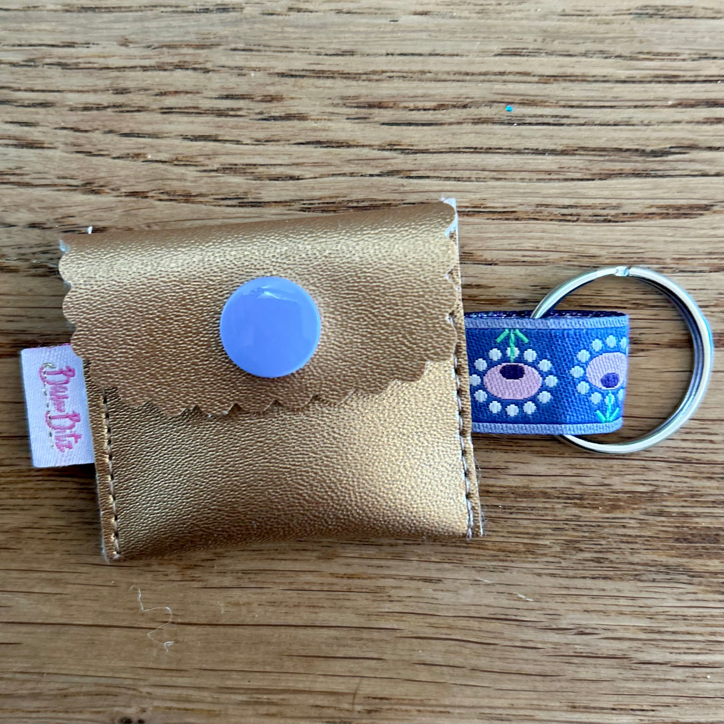 Praktisches Schlüssel-Täschchen mit Einkaufschip