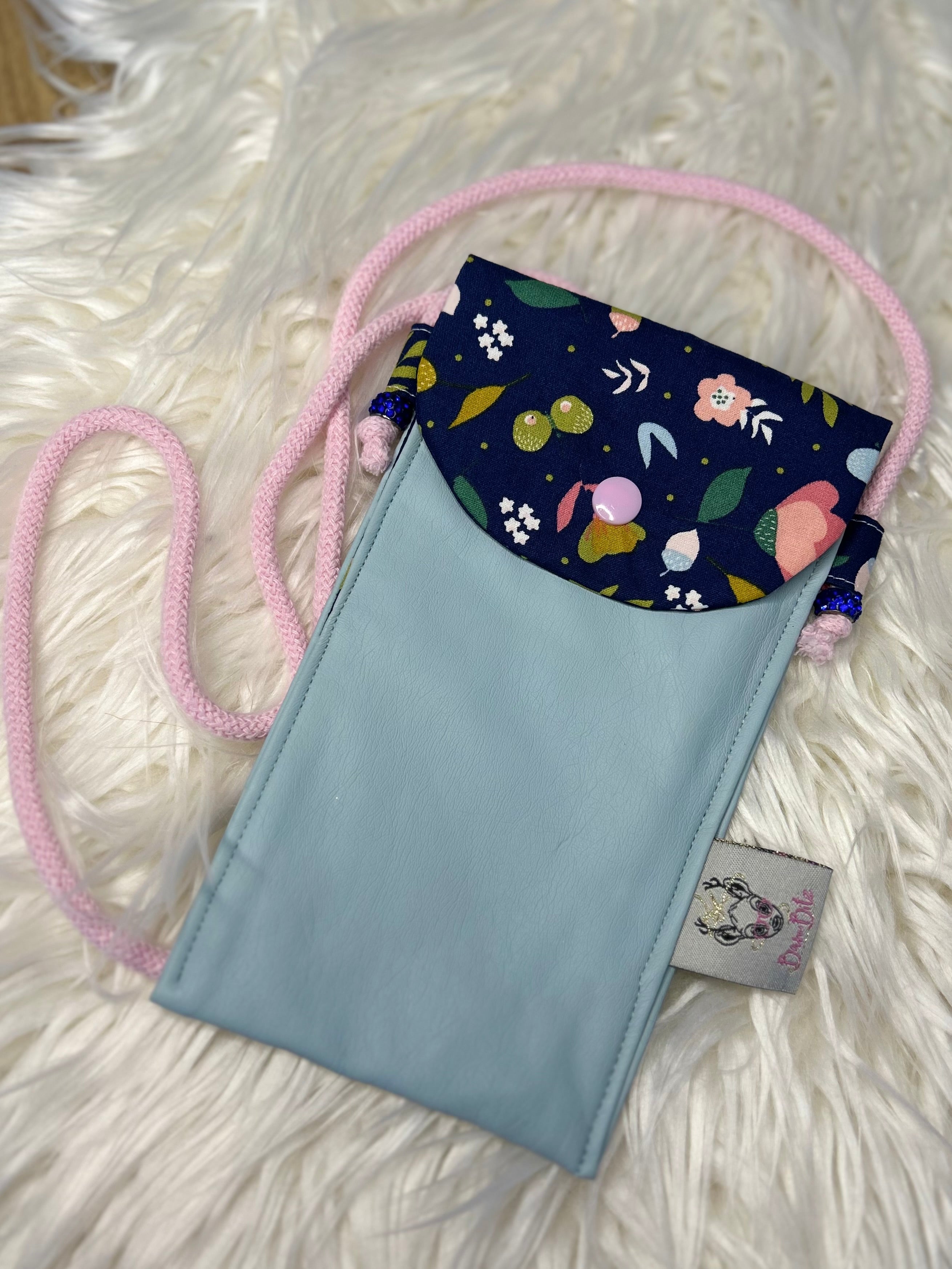 Smartphonetasche "Blue Blossom"