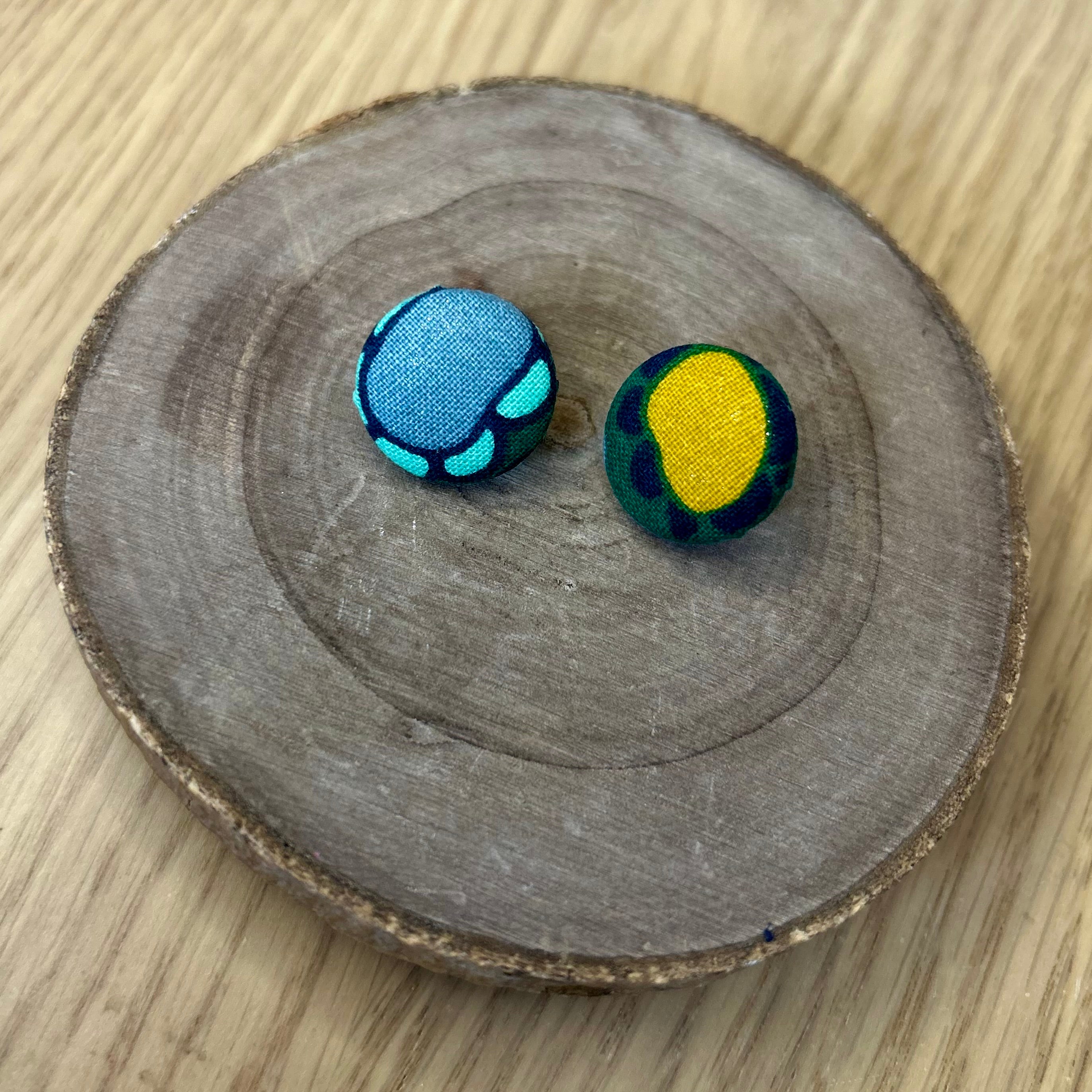 Knopfohrringe „groß“