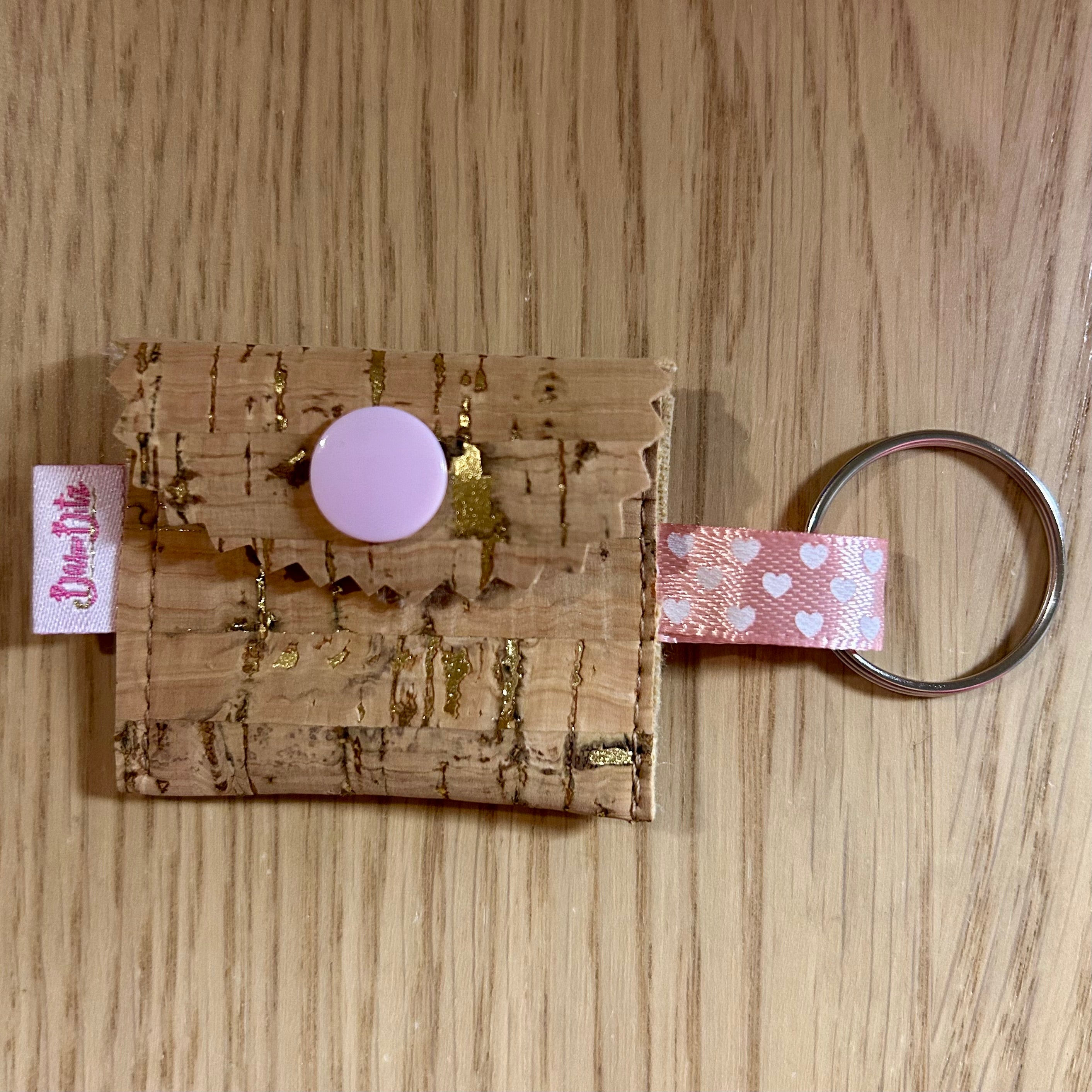 Praktisches Schlüssel-Täschchen mit Einkaufschip